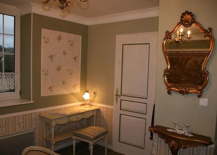 Penzion Domaine Du Feyel Neufchâteau